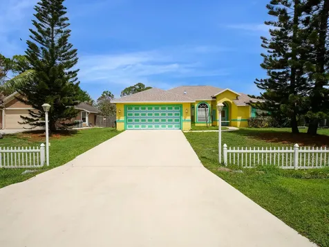 1881 SW Buttercup Avenue Port St Lucie FL 34953
