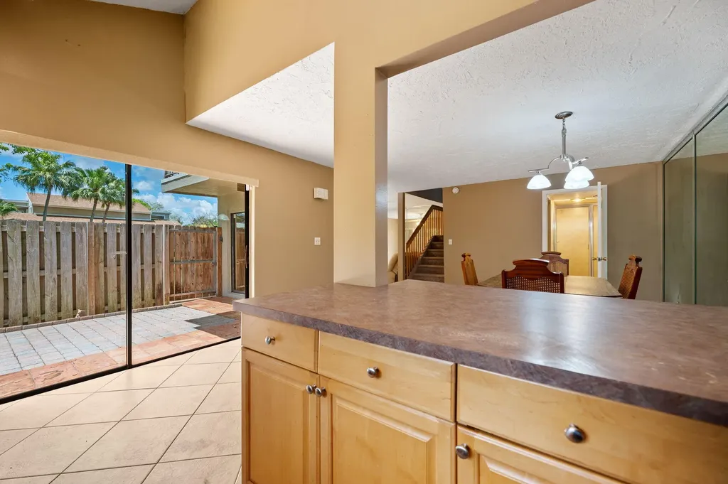 620 Commodore Drive Plantation FL 33325