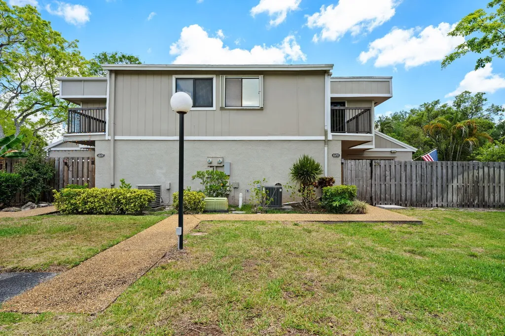 620 Commodore Drive Plantation FL 33325