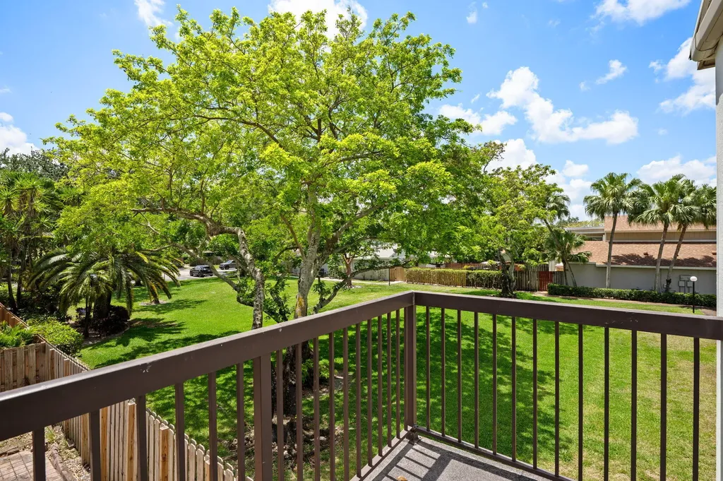 620 Commodore Drive Plantation FL 33325