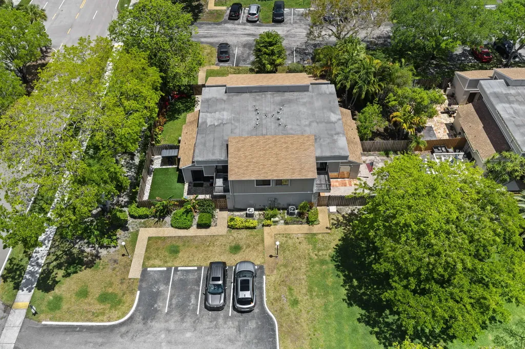 620 Commodore Drive Plantation FL 33325
