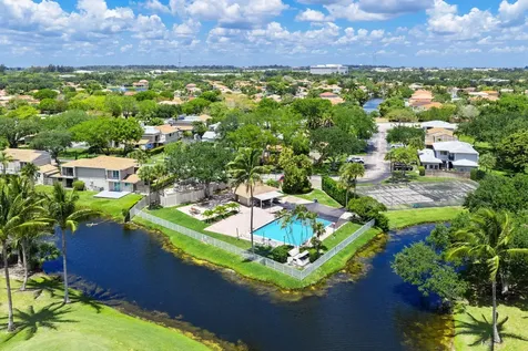 620 Commodore Drive Plantation FL 33325
