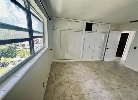 220 Inlet Way Palm Beach Shores FL 33404