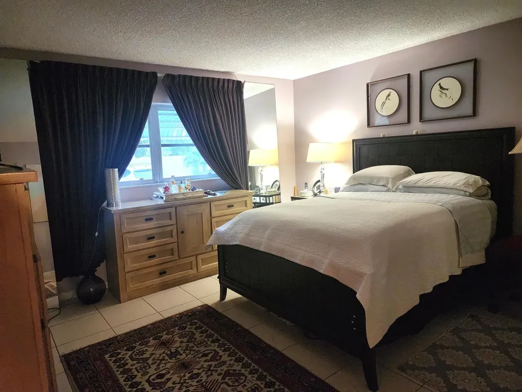804 SE 7th Street Deerfield Beach FL 33441