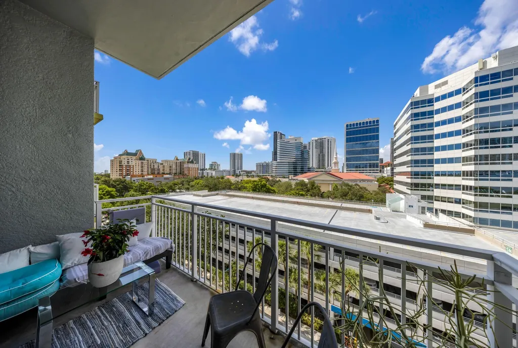 313 NE 2nd Street Fort Lauderdale FL 33301