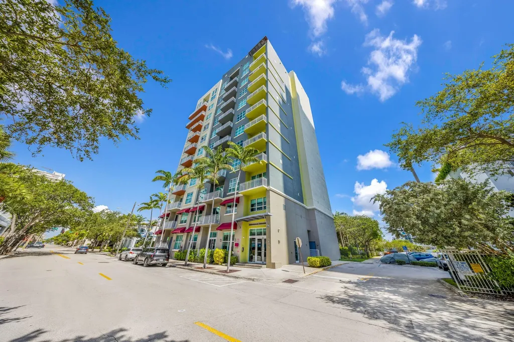 313 NE 2nd Street Fort Lauderdale FL 33301
