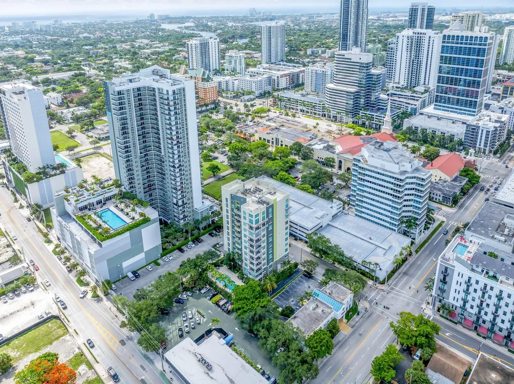 313 NE 2nd Street Fort Lauderdale FL 33301