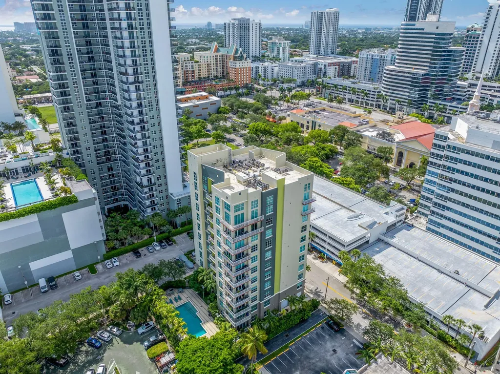 313 NE 2nd Street Fort Lauderdale FL 33301