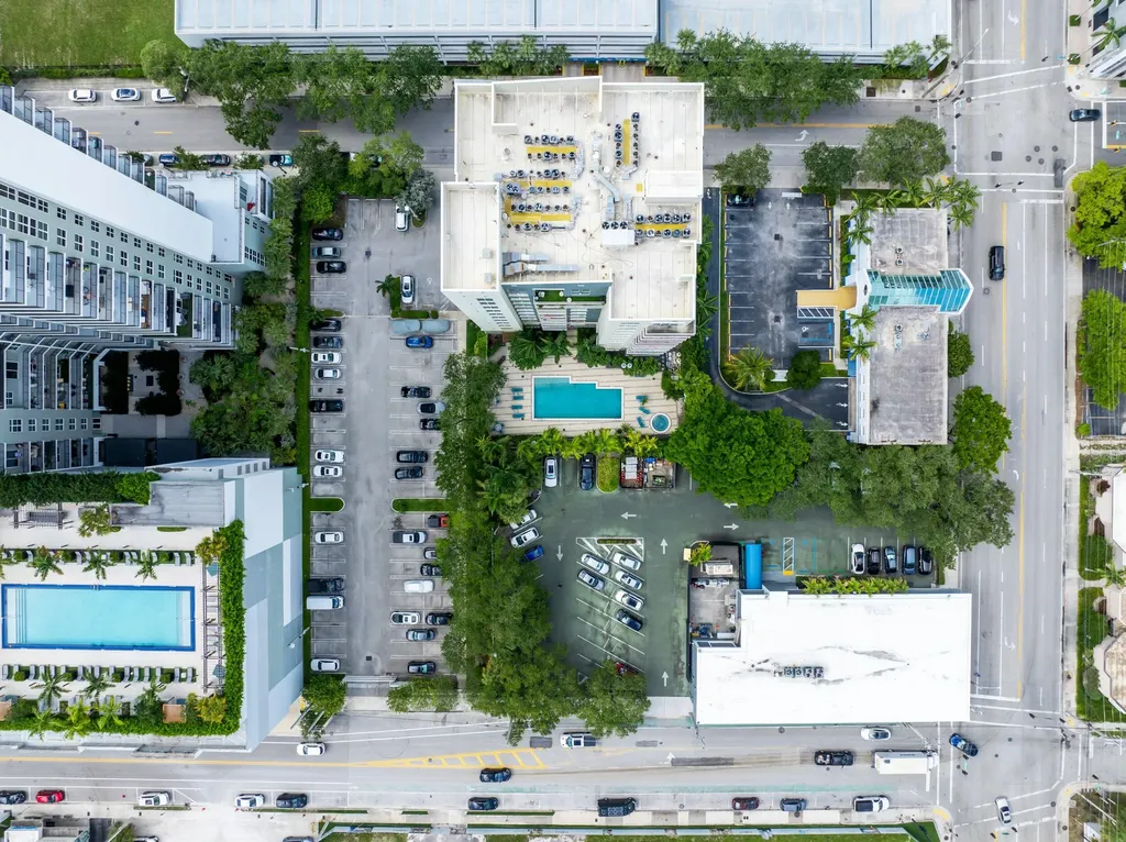 313 NE 2nd Street Fort Lauderdale FL 33301