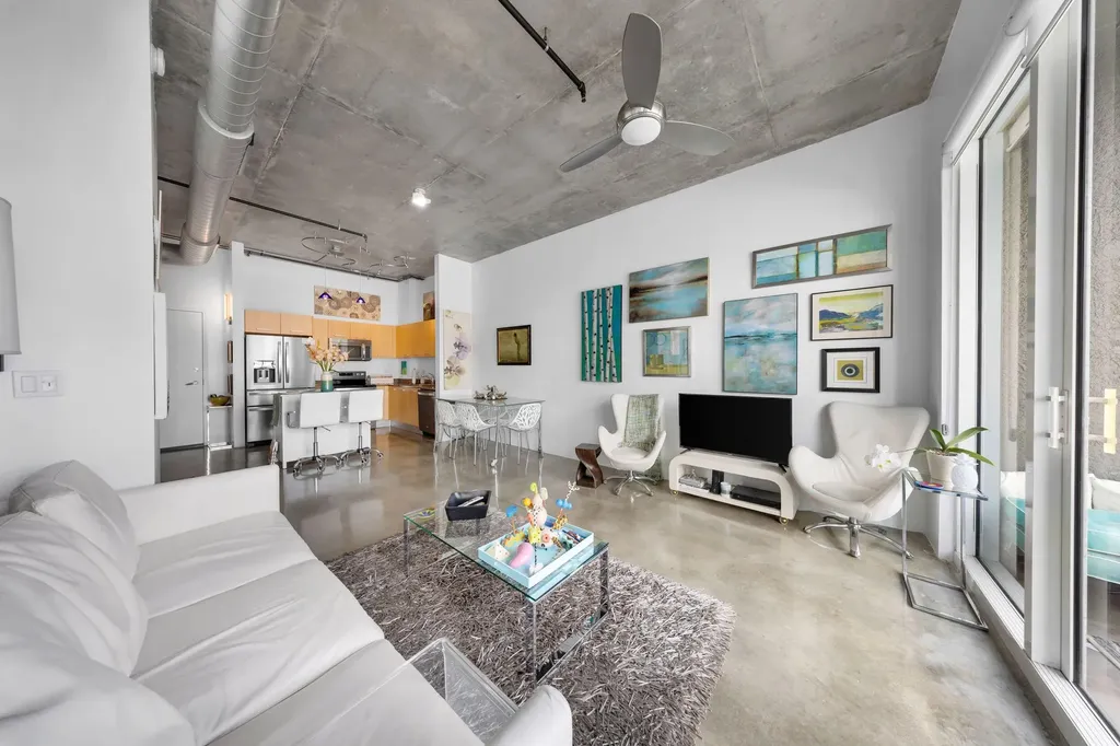313 NE 2nd Street Fort Lauderdale FL 33301