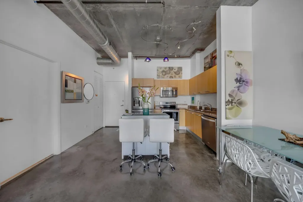 313 NE 2nd Street Fort Lauderdale FL 33301