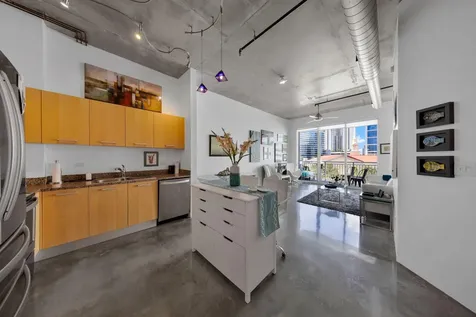 313 NE 2nd Street Fort Lauderdale FL 33301