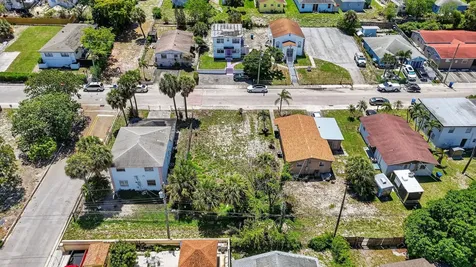 1204 W 35th Street Riviera Beach FL 33404