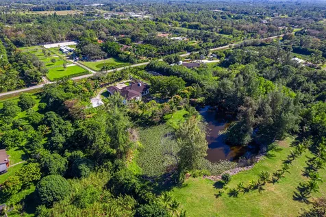 2943 B Road Loxahatchee Groves FL 33470