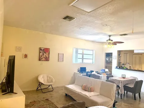 6971 SW 1st Court Pembroke Pines FL 33023