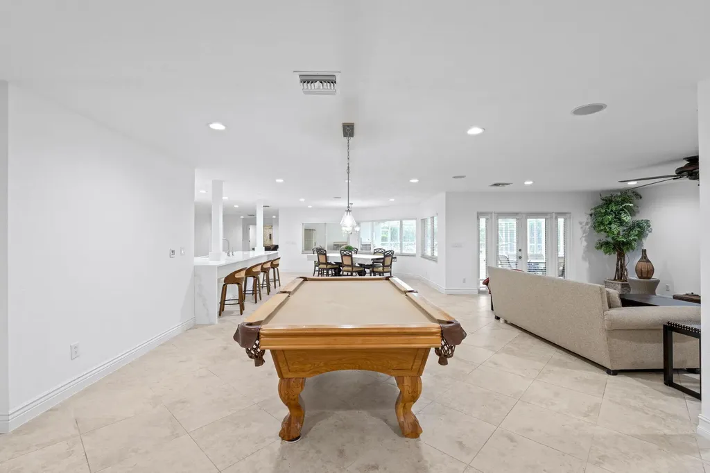 7447 NW 82nd Terrace Parkland FL 33067