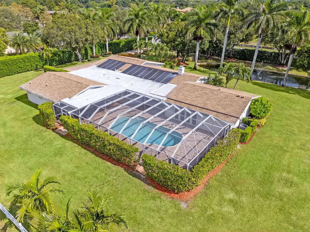 7447 NW 82nd Terrace Parkland FL 33067