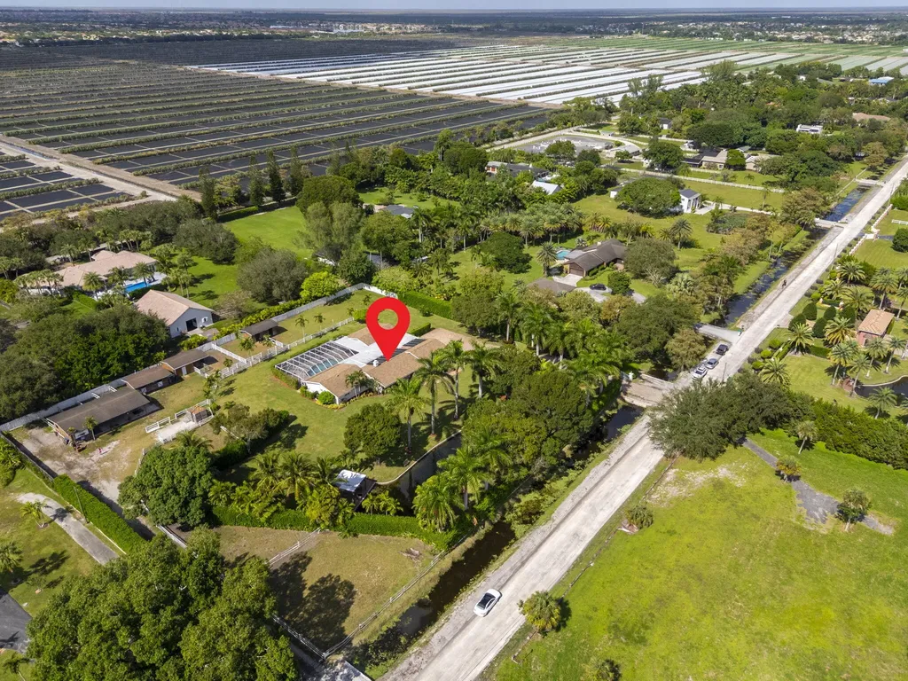 7447 NW 82nd Terrace Parkland FL 33067