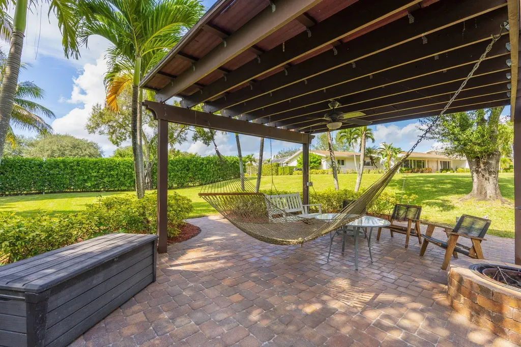 7447 NW 82nd Terrace Parkland FL 33067