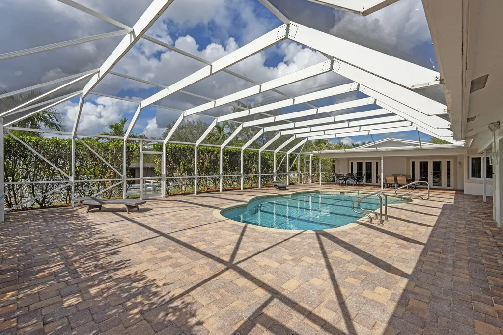 7447 NW 82nd Terrace Parkland FL 33067