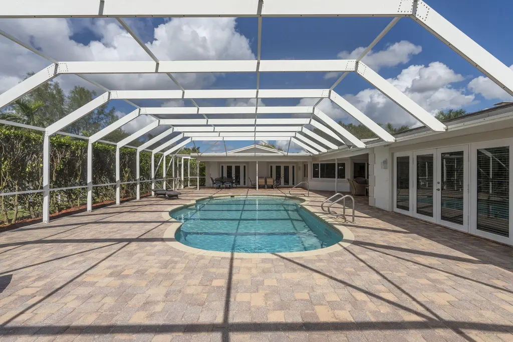 7447 NW 82nd Terrace Parkland FL 33067