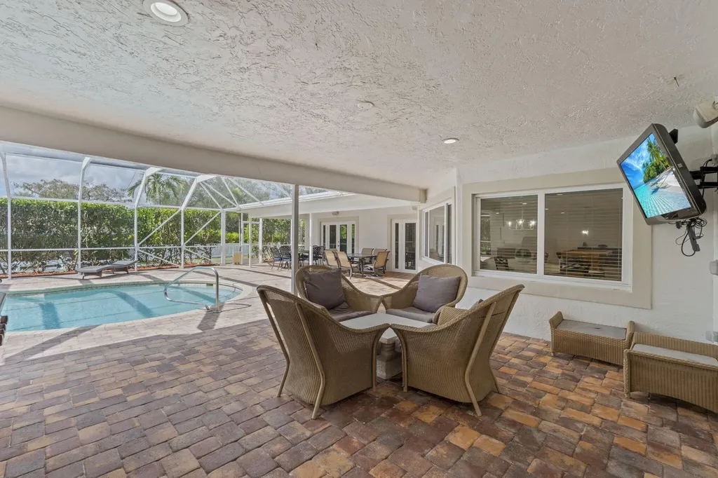 7447 NW 82nd Terrace Parkland FL 33067