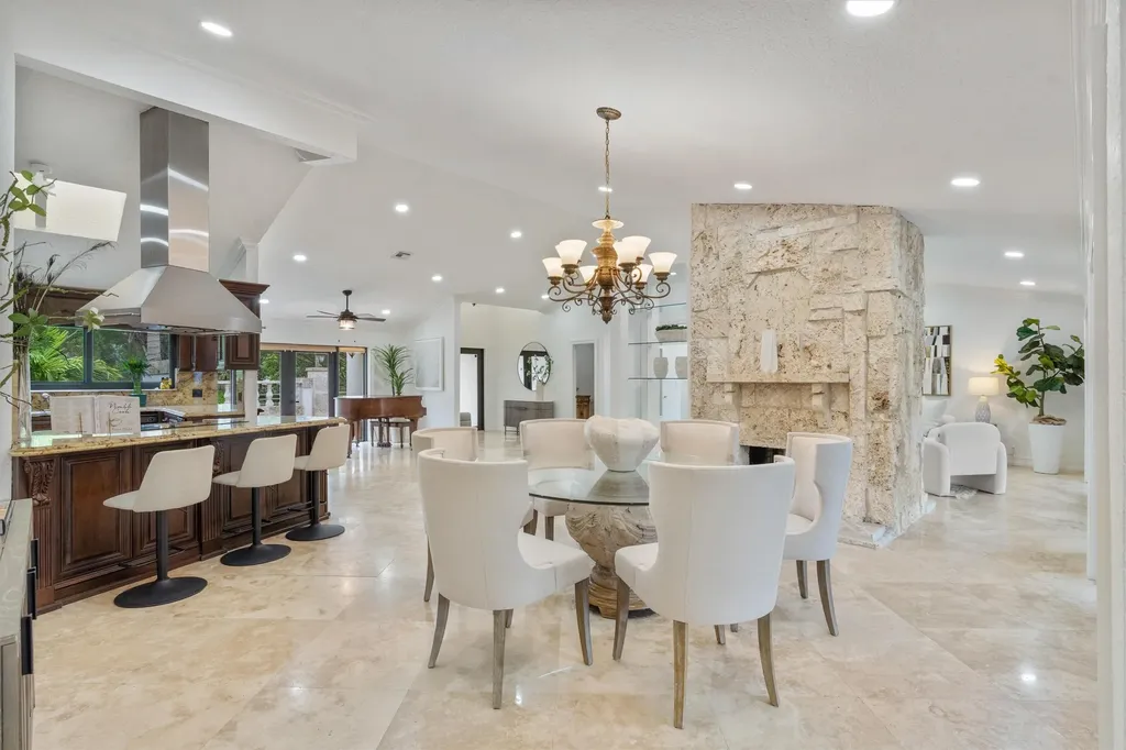 10076 El Caballo Court Delray Beach FL 33446