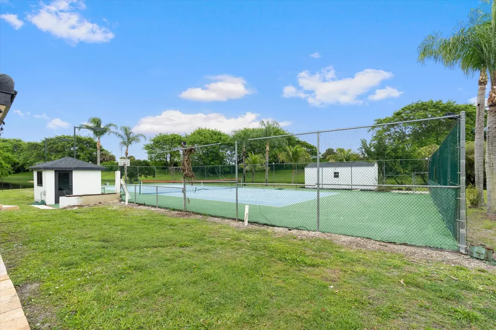 10076 El Caballo Court Delray Beach FL 33446