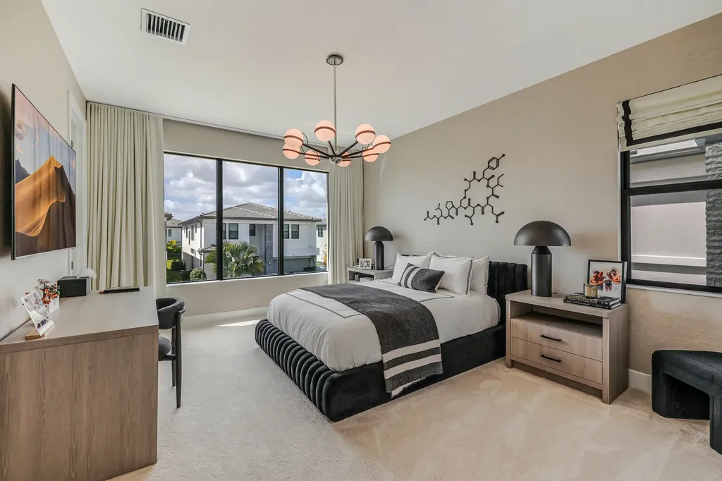 8283 Royal County Down Road Boca Raton FL 33434