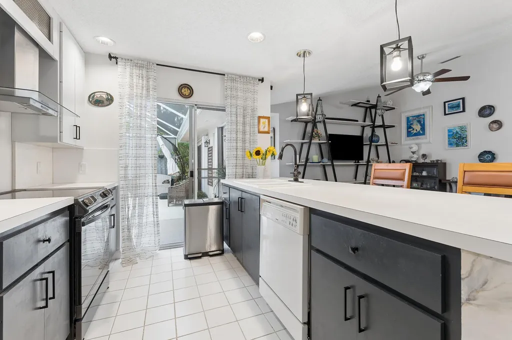 3204 Lakemont Court Palm Beach Gardens FL 33403