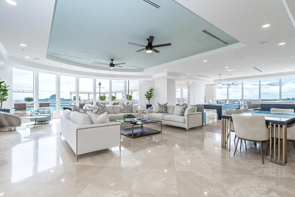 511 SE 5th Avenue Fort Lauderdale FL 33301