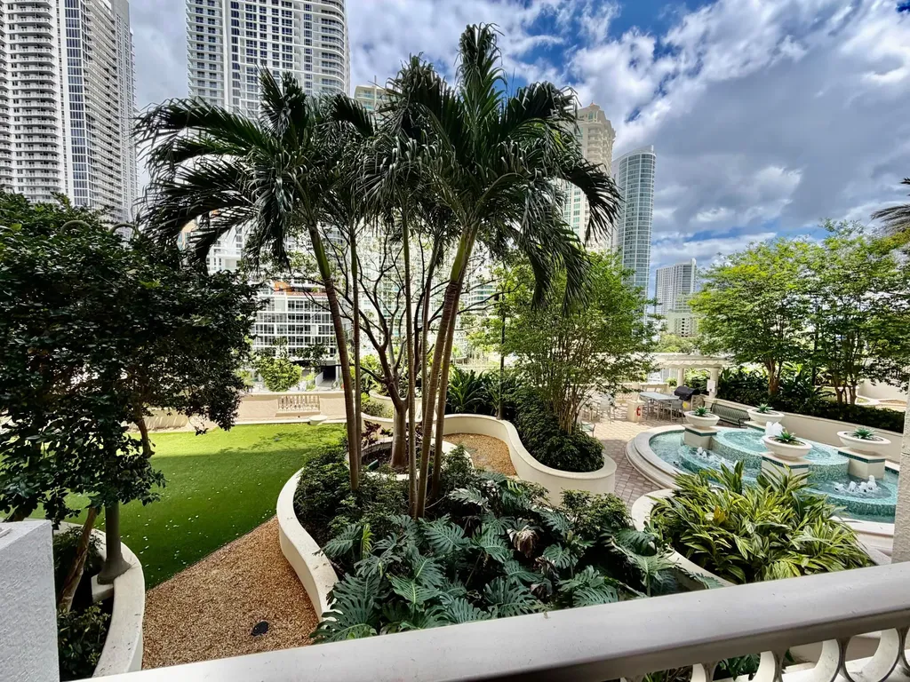 511 SE 5th Avenue Fort Lauderdale FL 33301