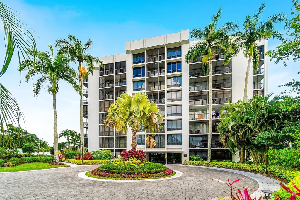 6797 Willow Wood Drive Boca Raton FL 33434