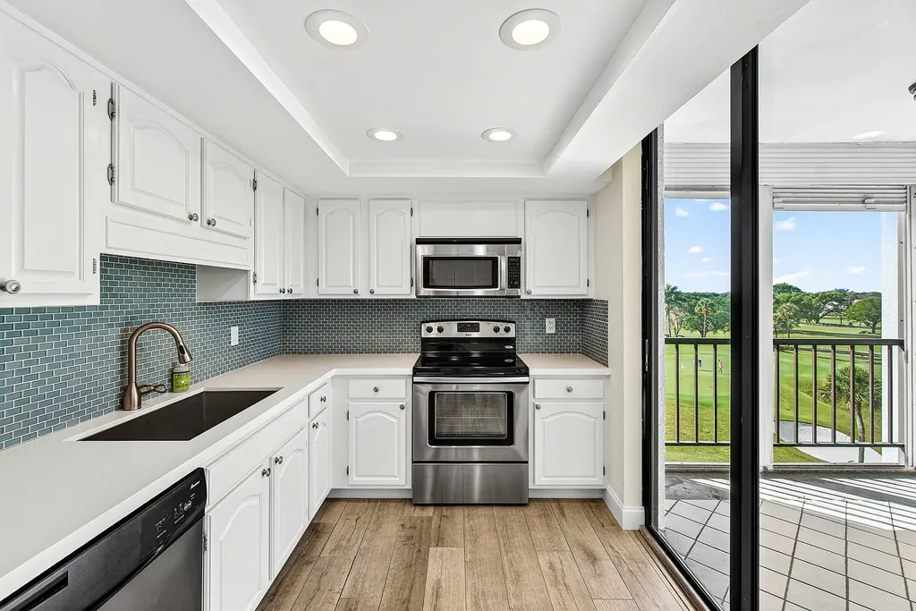 6797 Willow Wood Drive Boca Raton FL 33434