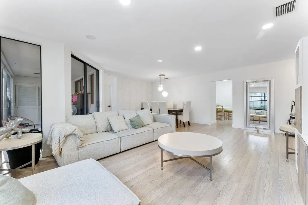 5171 Floria Drive Boynton Beach FL 33437