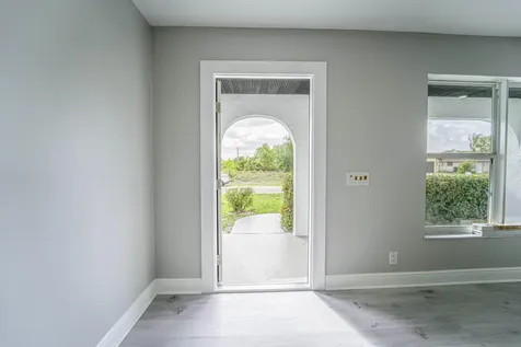 2538 SE Price Court Port St Lucie FL 34984