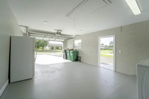 2538 SE Price Court Port St Lucie FL 34984