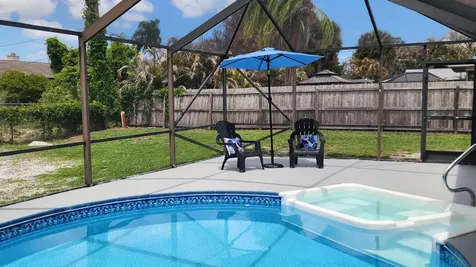 2538 SE Price Court Port St Lucie FL 34984