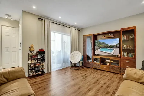 2321 Bayberry Drive Pembroke Pines FL 33024