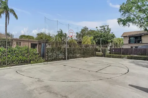 2321 Bayberry Drive Pembroke Pines FL 33024