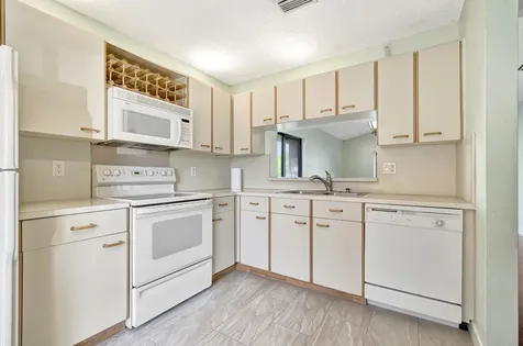 351 Club Circle Boca Raton FL 33487