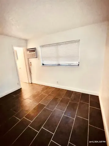5150 NE 6th Avenue Oakland Park FL 33334