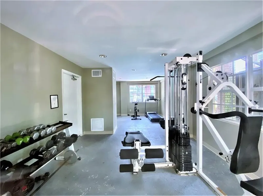 2426 SE 17th Street Fort Lauderdale FL 33316