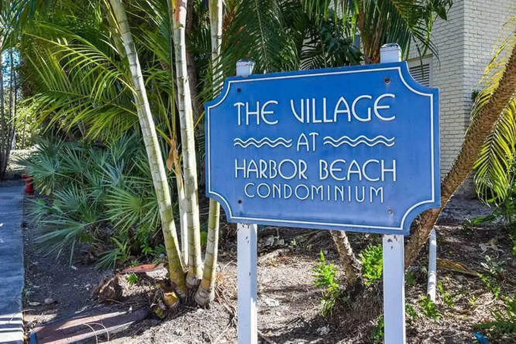 2426 SE 17th Street Fort Lauderdale FL 33316