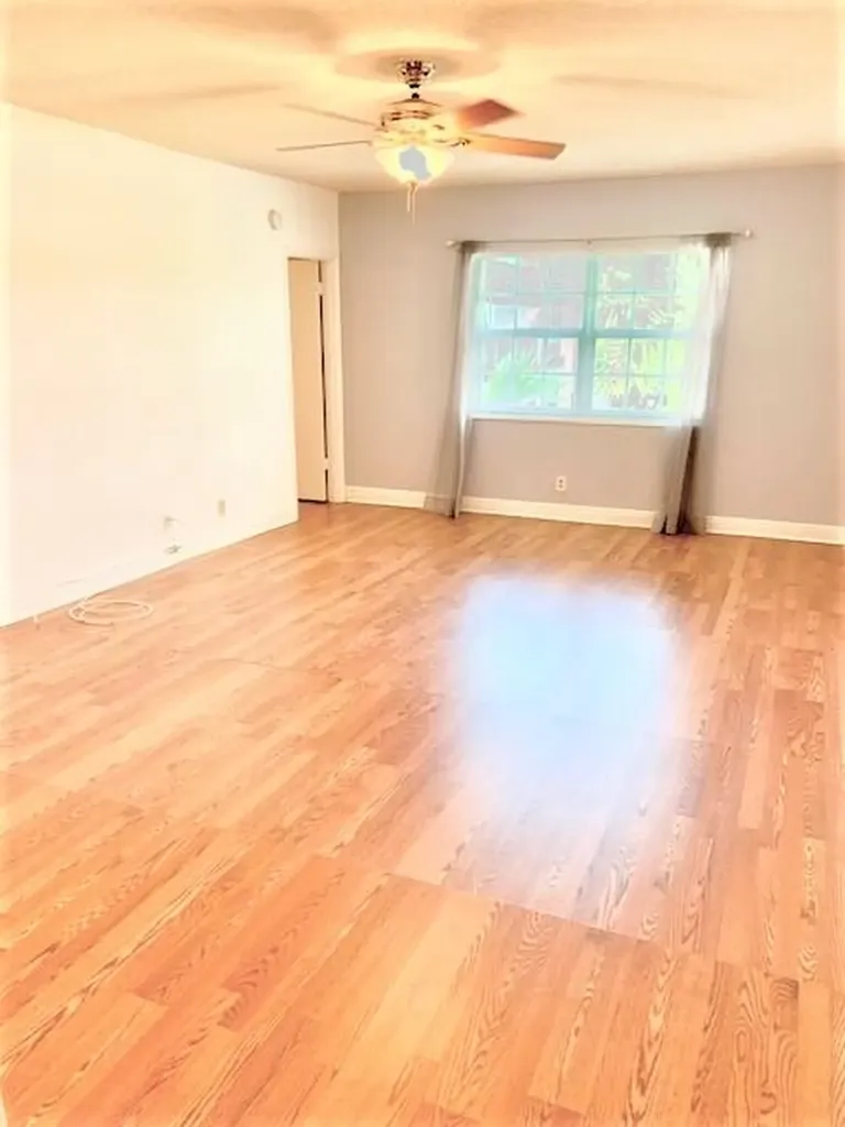 2426 SE 17th Street Fort Lauderdale FL 33316