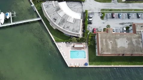410 Wilma Circle Riviera Beach FL 33404