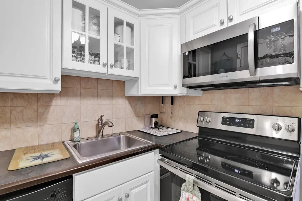 6263 NE 19th Avenue Fort Lauderdale FL 33308