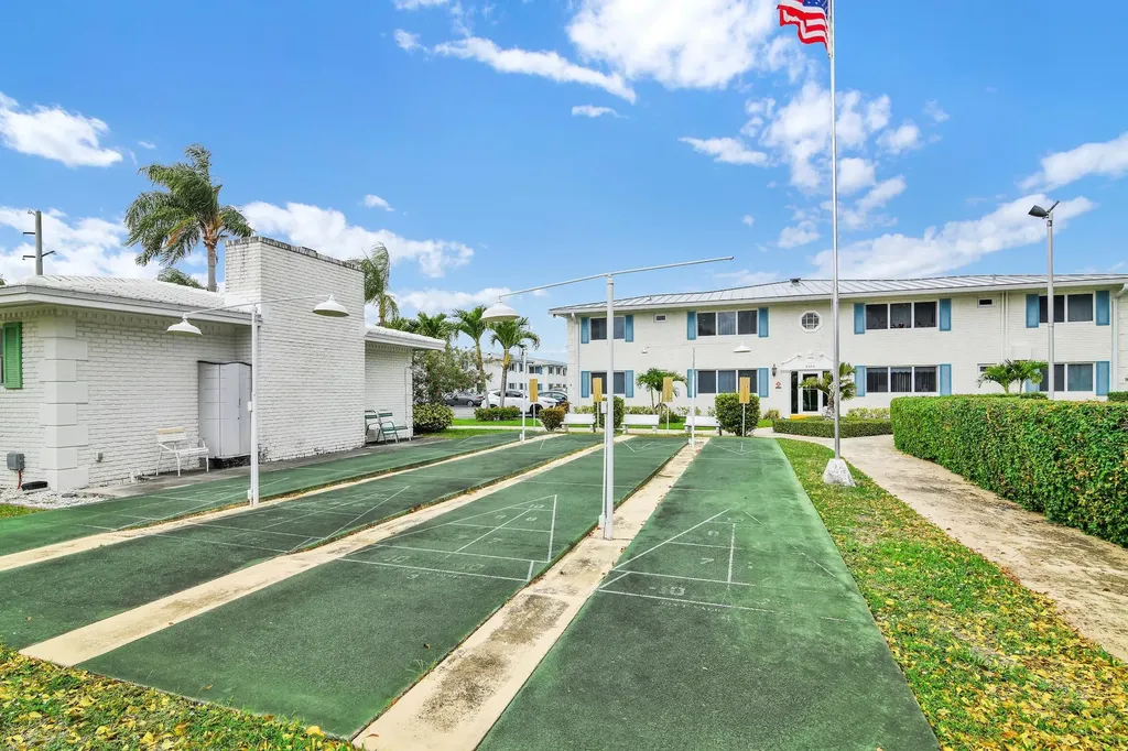 6263 NE 19th Avenue Fort Lauderdale FL 33308