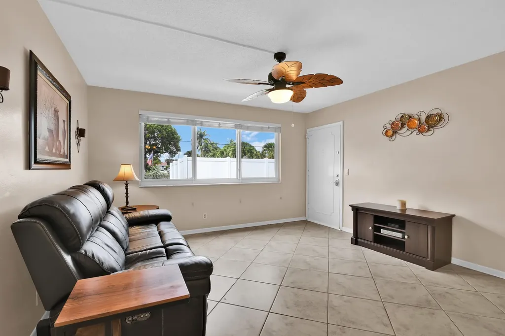 6263 NE 19th Avenue Fort Lauderdale FL 33308