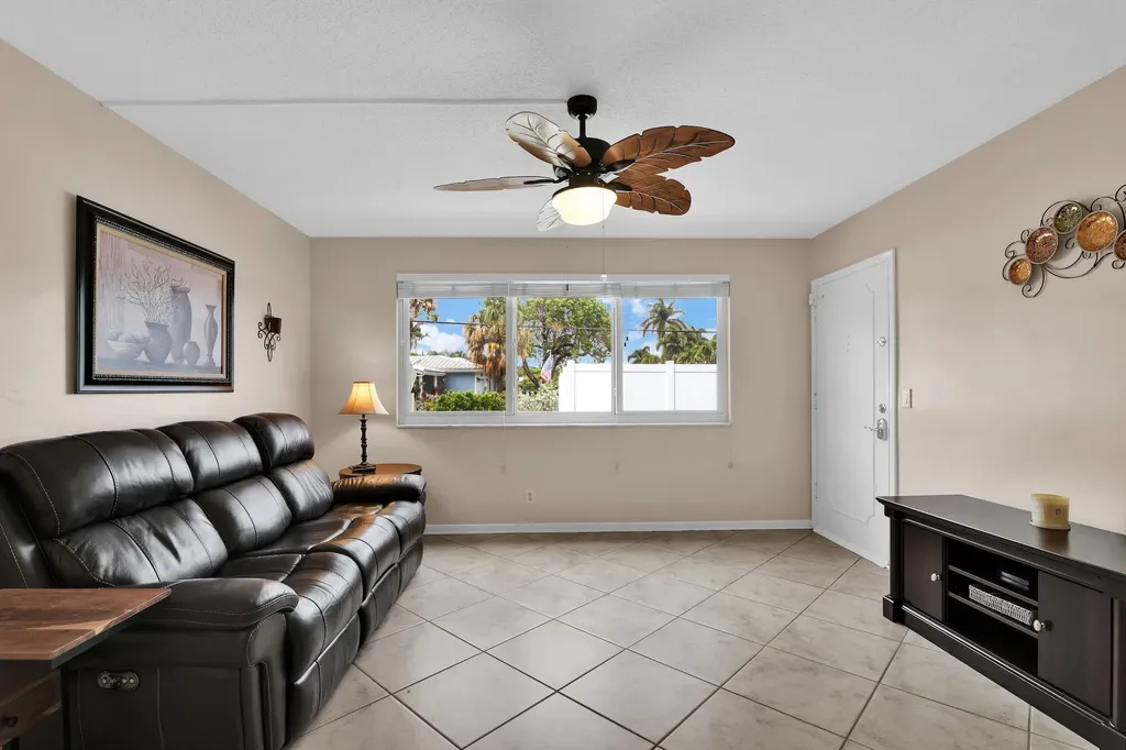 6263 NE 19th Avenue Fort Lauderdale FL 33308